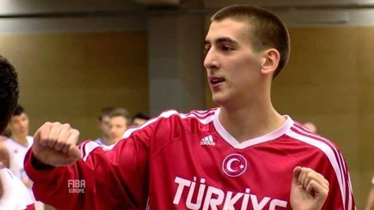 F.Bahçe'den 3 imza!