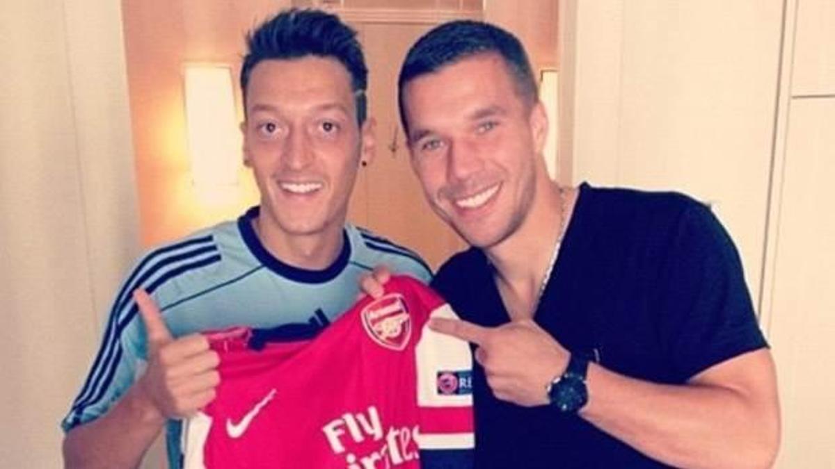 Özil transferiyle ilgili şok iddia!