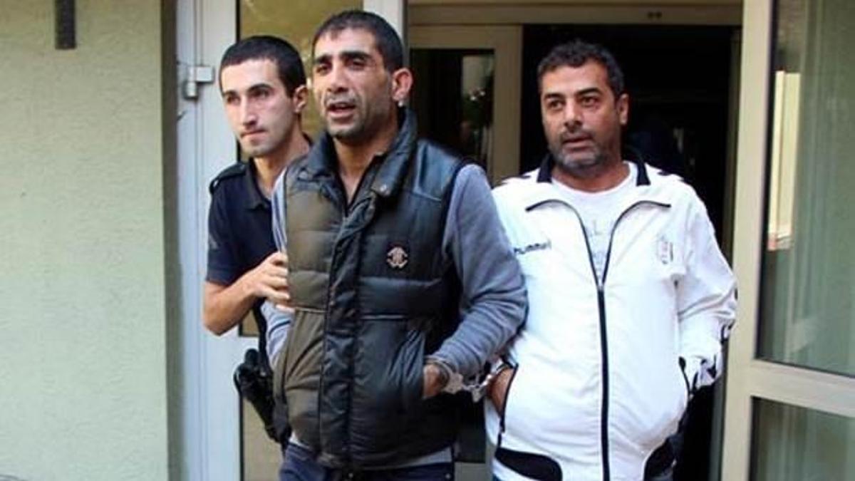İki yönetici başını yaktı!