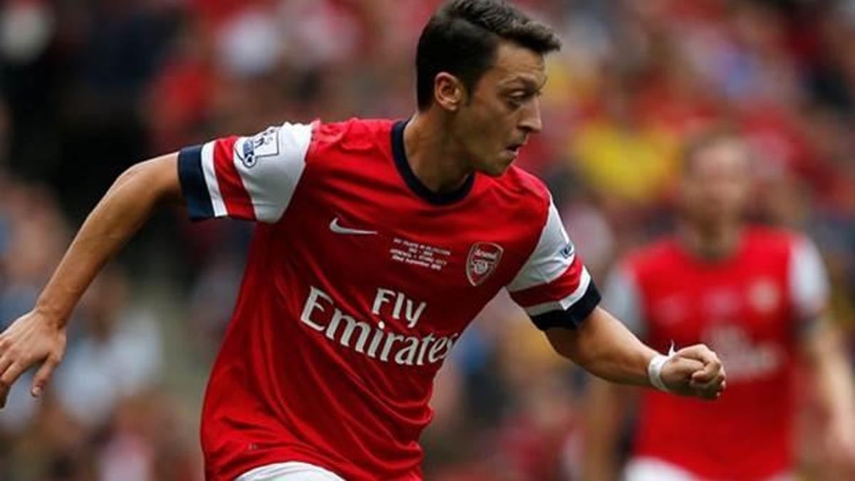 Mesut Özil'den önemli değişiklik!