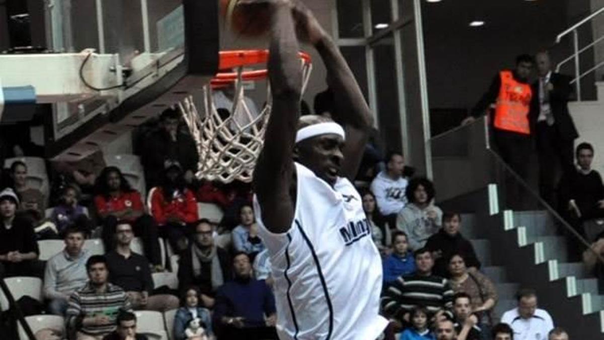 G.Saray pivot arıyor!