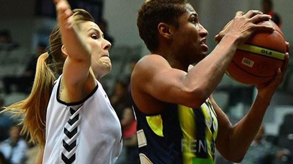 Fenerbahçe derbide farklı!