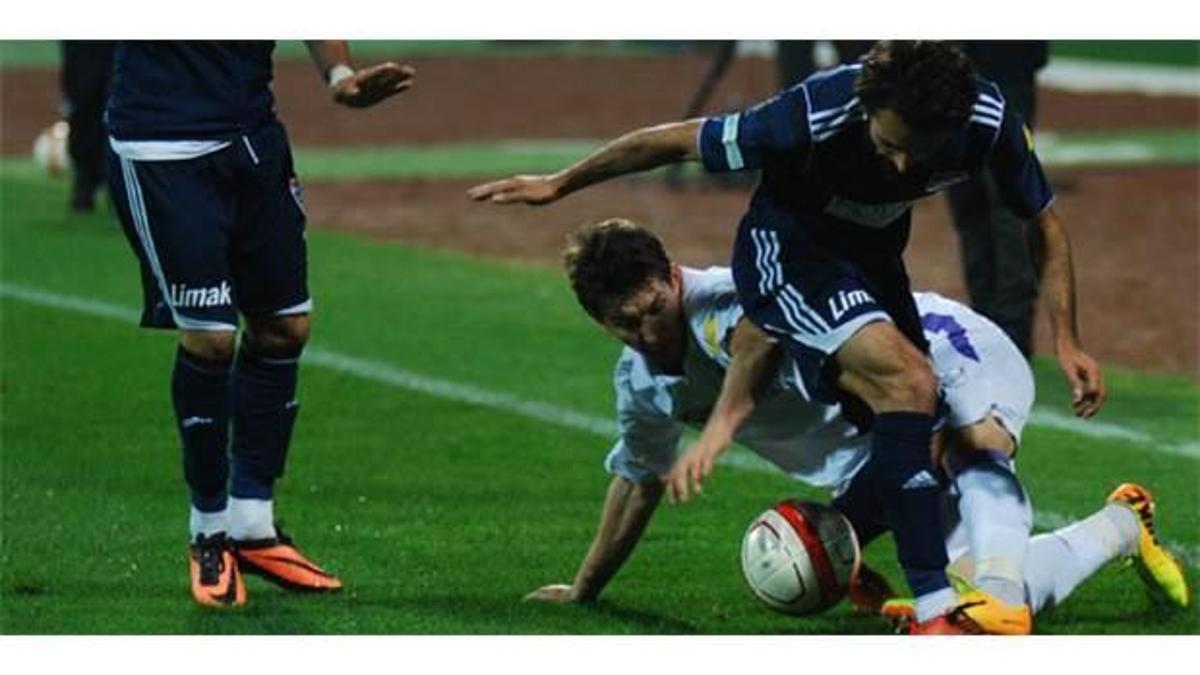 Ordu'ya evinde darbe