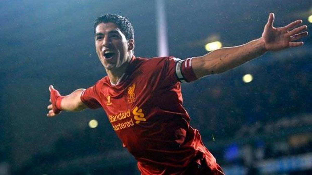 Liverpool Suarez'le masaya oturuyor