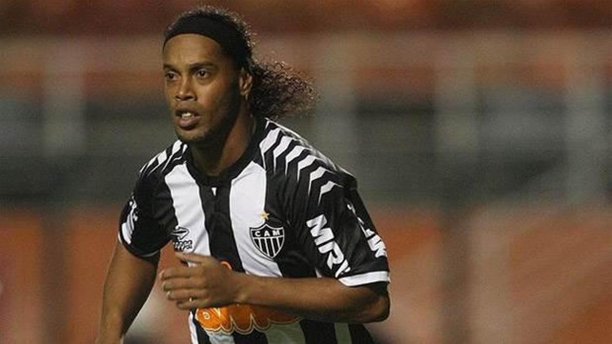 Ronaldinho Beşiktaş'ta!