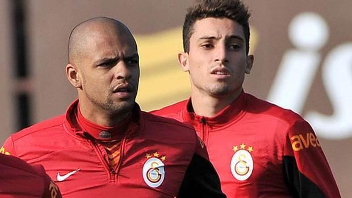 Alex Telles formayı giydi!