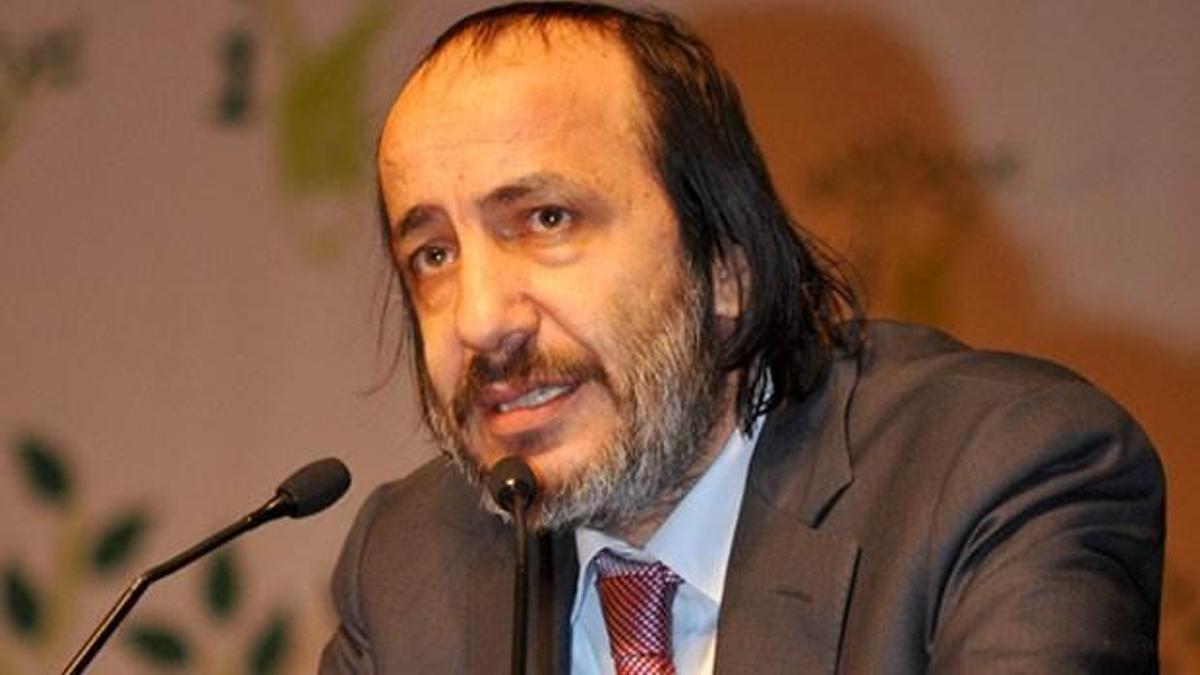 'Beşiktaş'ı yönetecek yetenekte değil'