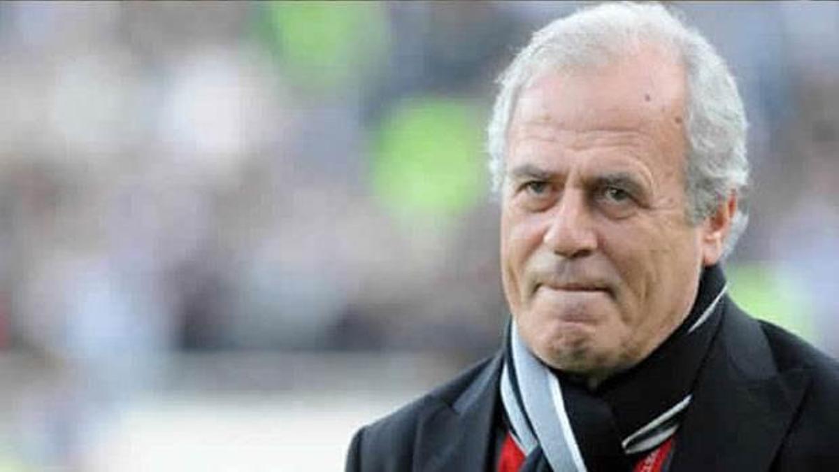 Mustafa Denizli Türkiye'de!