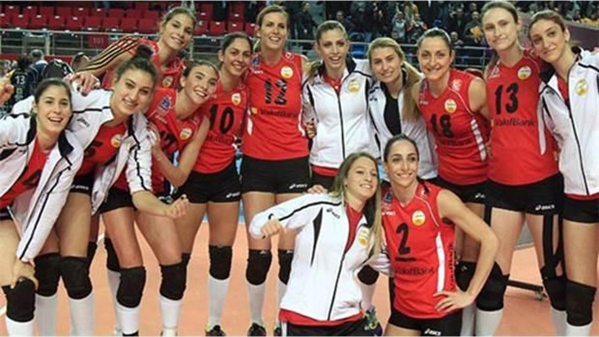 Vakıfbank son 4'te!