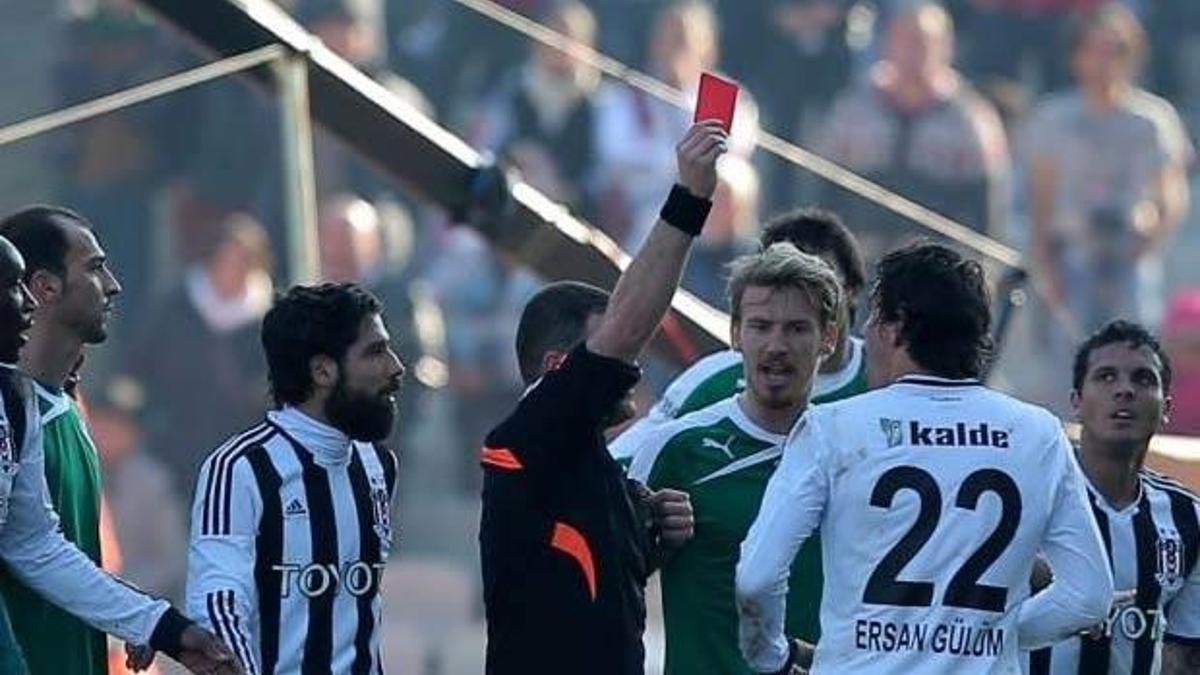 Ersan Gülüm'e 2 maç ceza