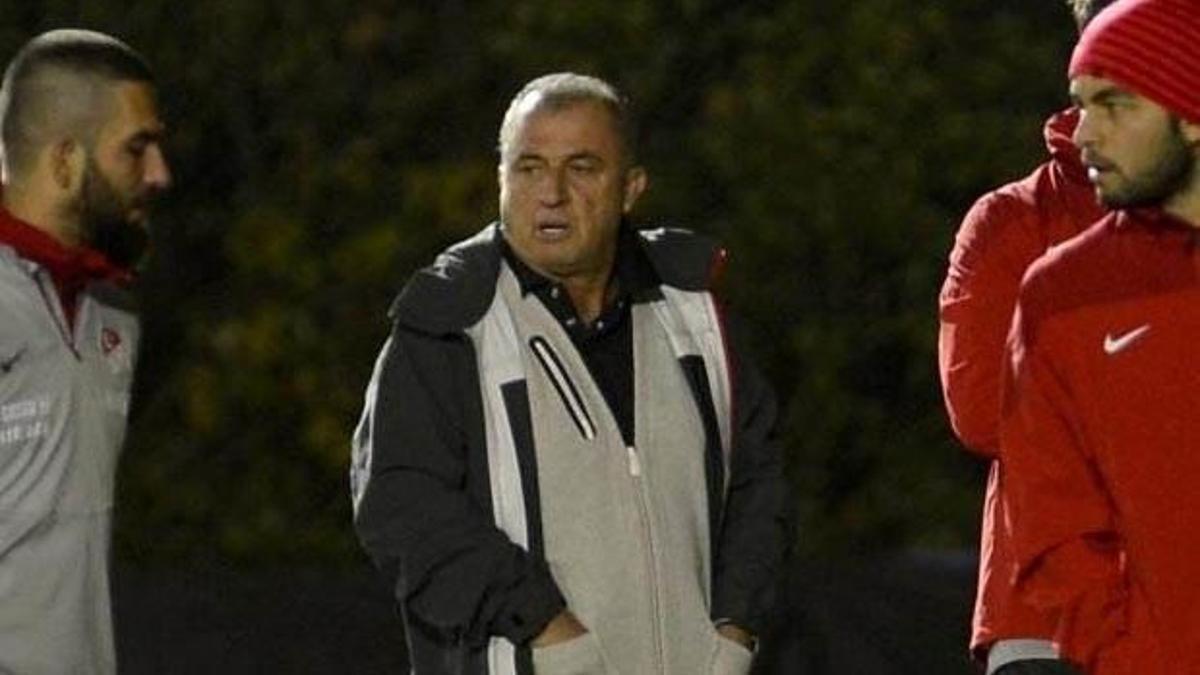 Terim'den büyük sürpriz!