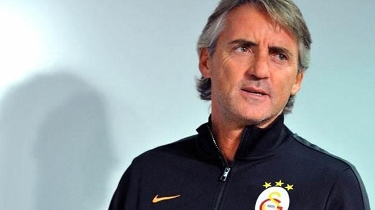 Mancini tribünde!