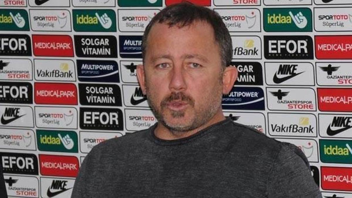'G.Saray'ın turu geçmesini istiyorum'