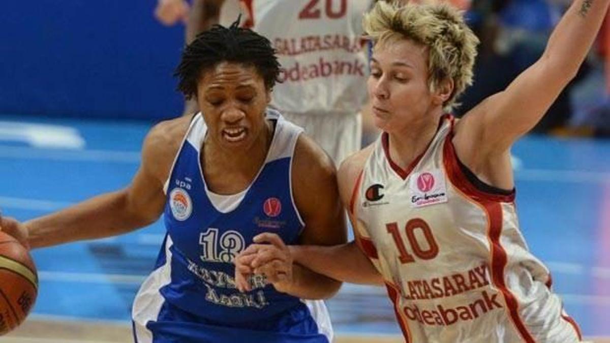 G.Saray yarı finalde!