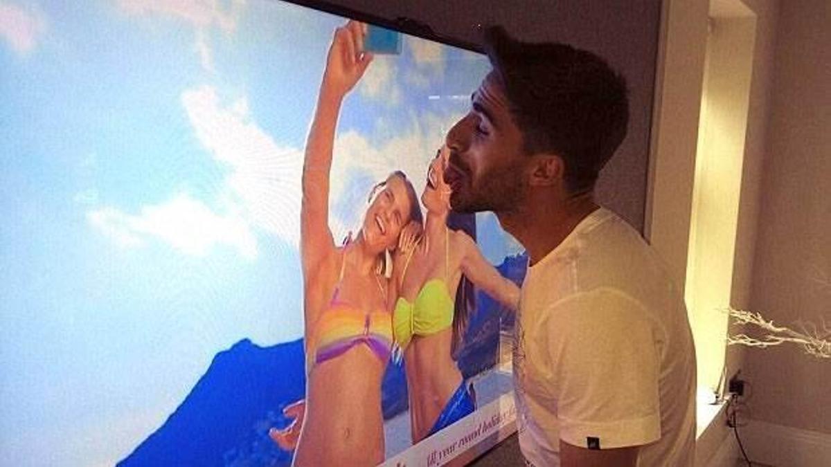 Ne yapıyor bu adam?