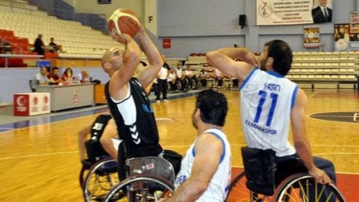Beşiktaş RMK mağlubiyetle başladı