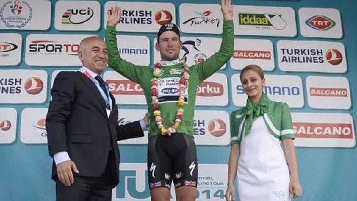 Cavendish 4'te 3 yaptı