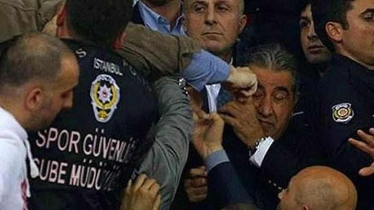 'Yumruk atmadım, makas aldım'