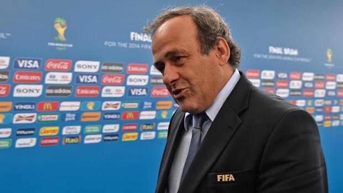 Platini'den beş hakem yorumu