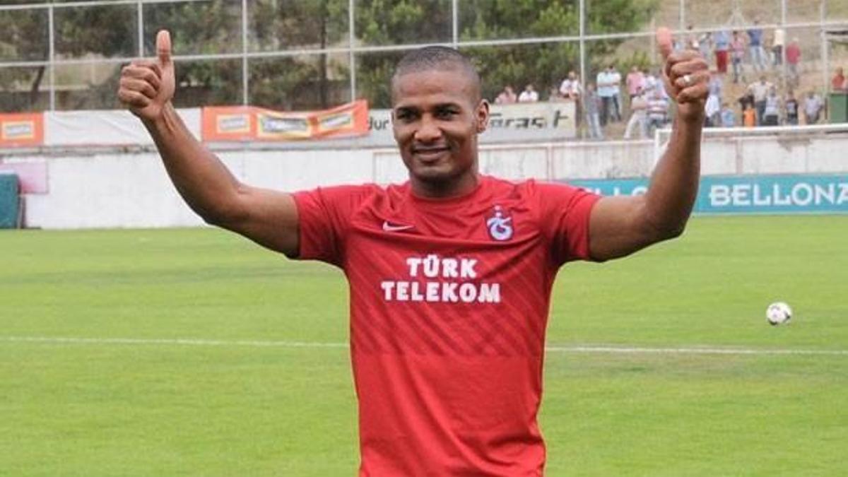 Malouda fesih istedi