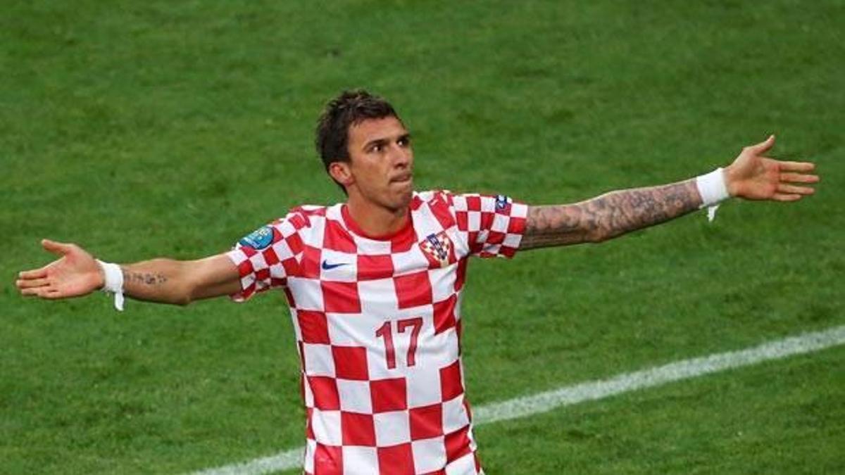 Inzaghi'nin ilk isteği Mandzukic
