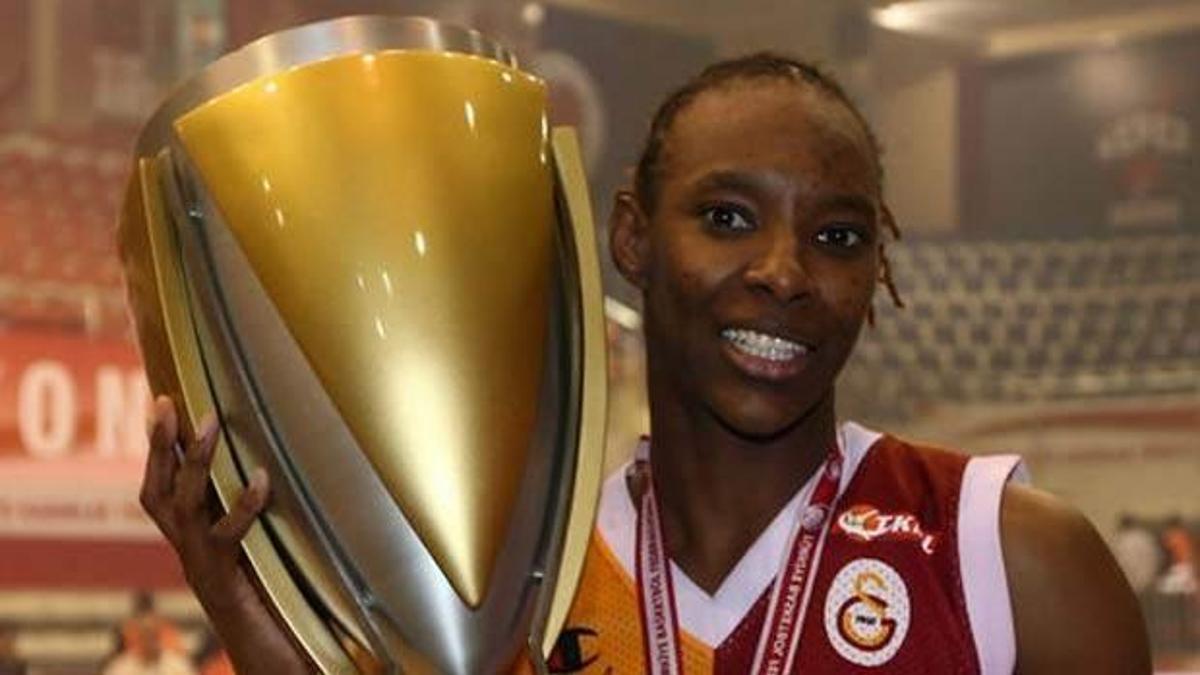 Sancho Little Galatasaray'da kaldı
