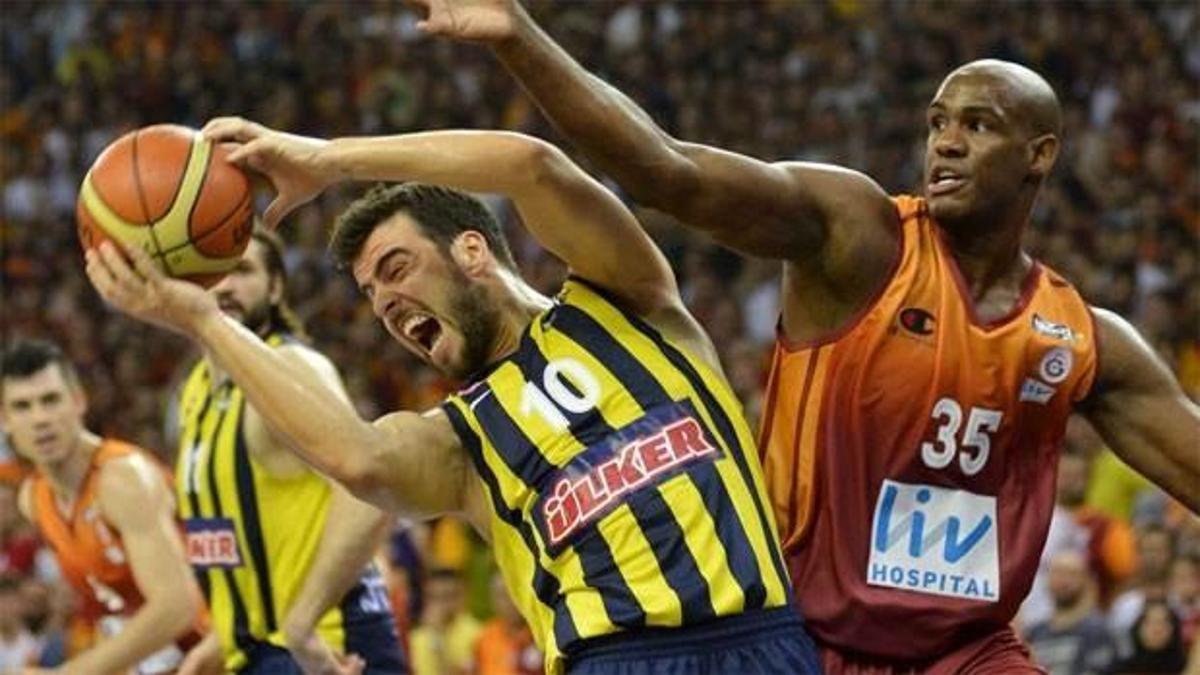 G.Saray'dan ligin yeni ekibine gitti