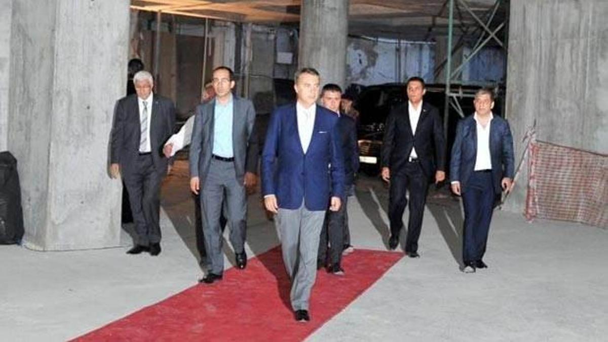 'Devlet desteğini çekince reklam bulamadılar'