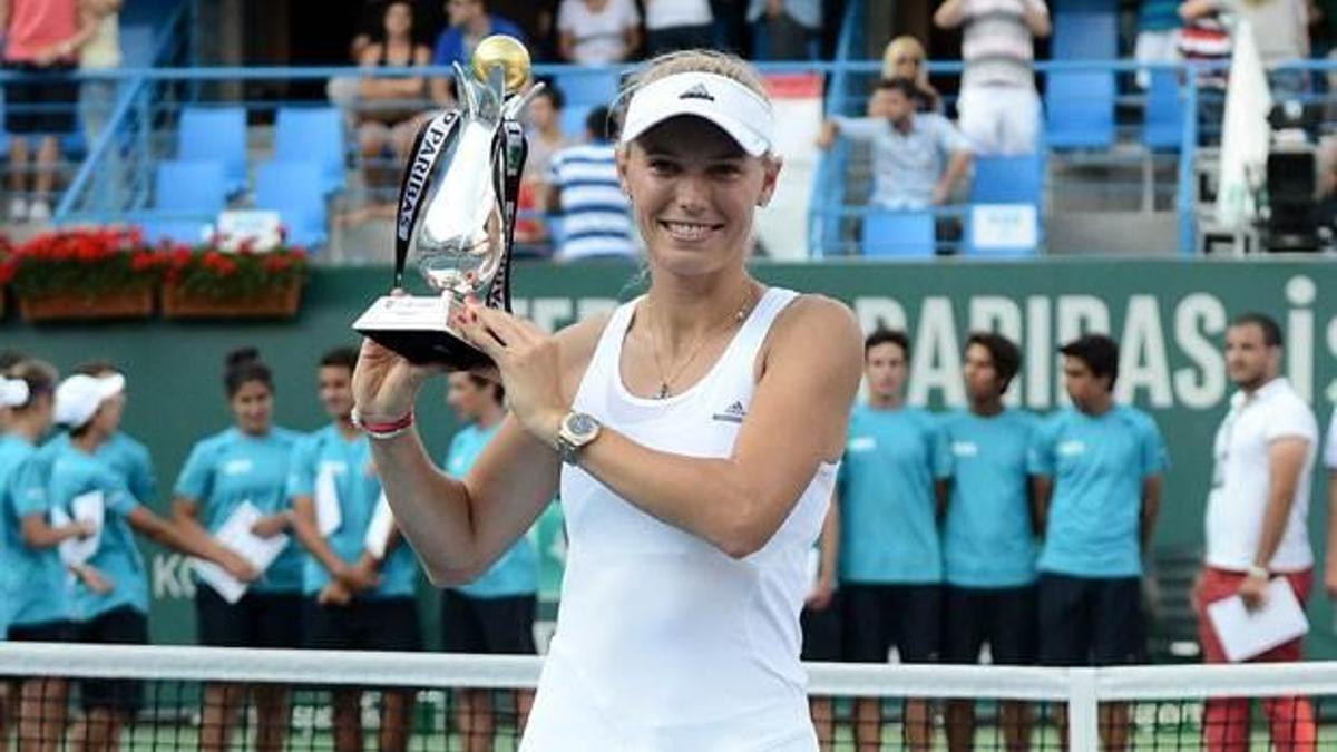 İstanbul'un kraliçesi Wozniacki
