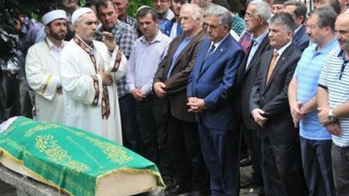 Bakan Yazıcı'nın acı günü