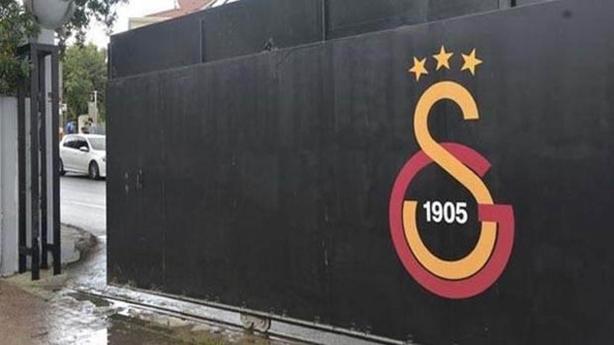 Galatasaray'dan 'kapı' açıklaması!