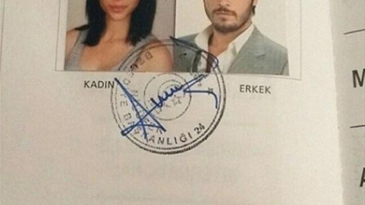 Öykü Çelik'ten sürpriz nikah