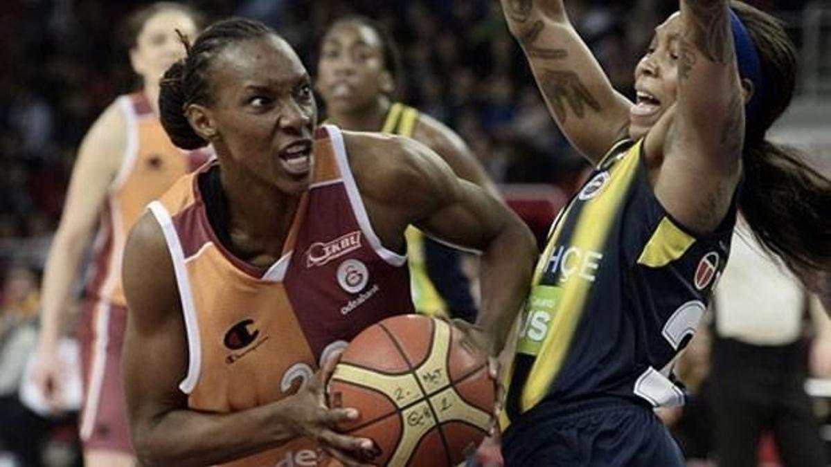Lyttle'la bir yıl daha!