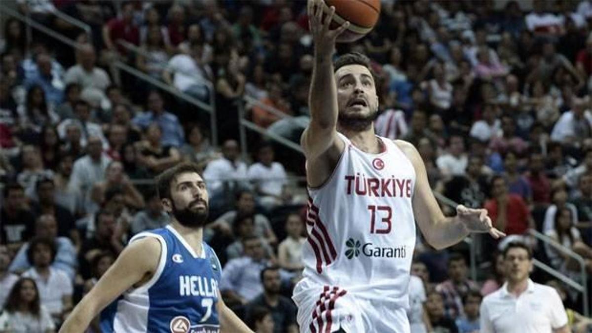 'Genç oyuncular için üzülüyorum'