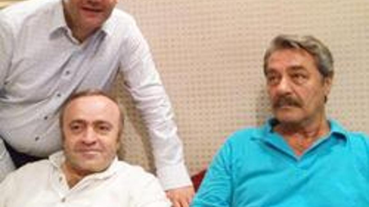 Kadir İnanır hastaneye mi kaldırıldı?