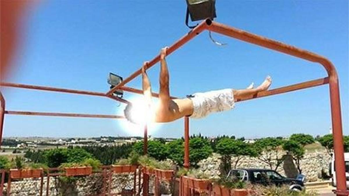 IŞİD militanlarının havuz keyfi!