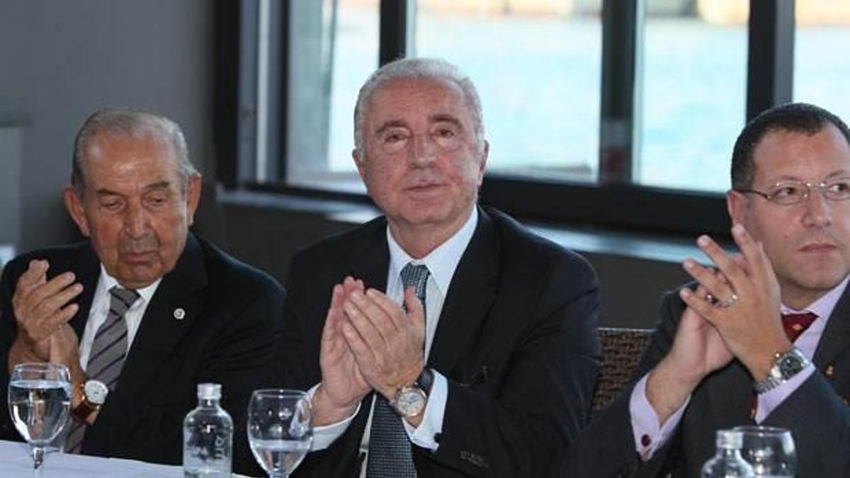 Aysal: Aslan’ın dişini görürsen güldüğünü sanma