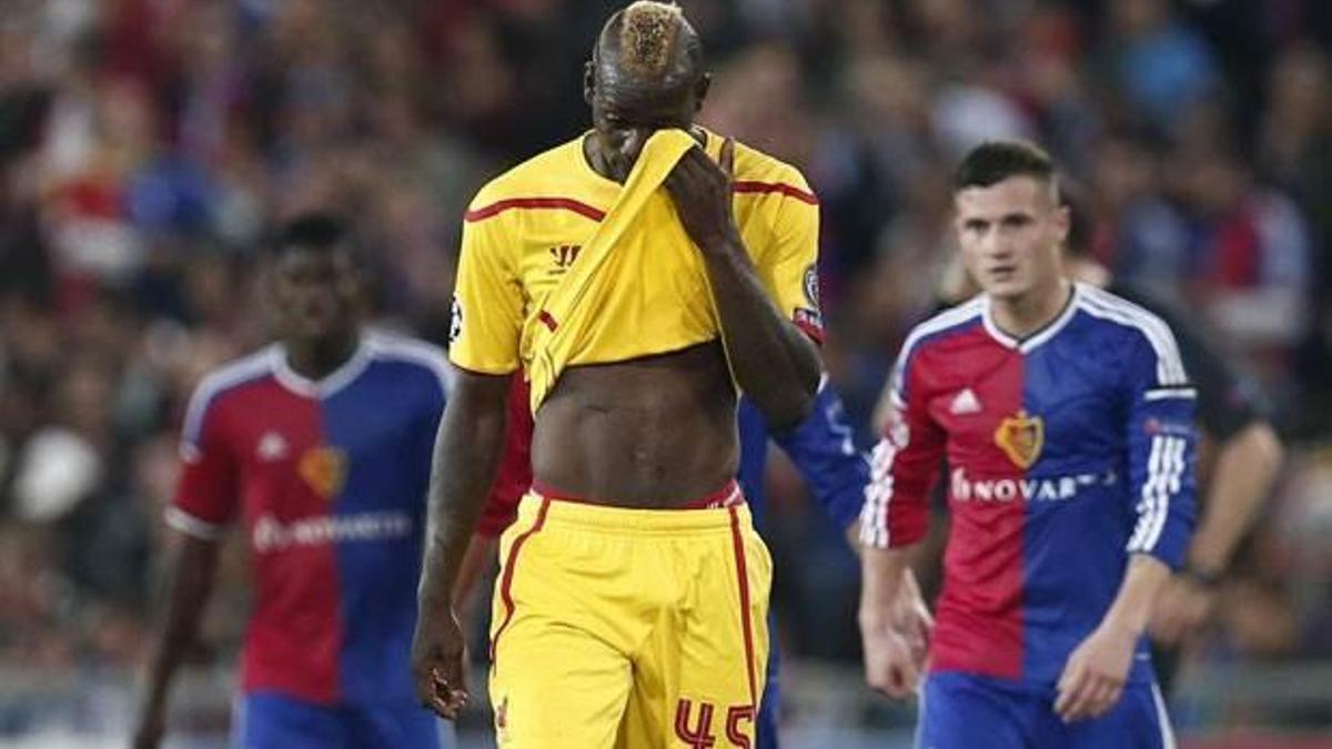 Balotelli'ye büyük şok!