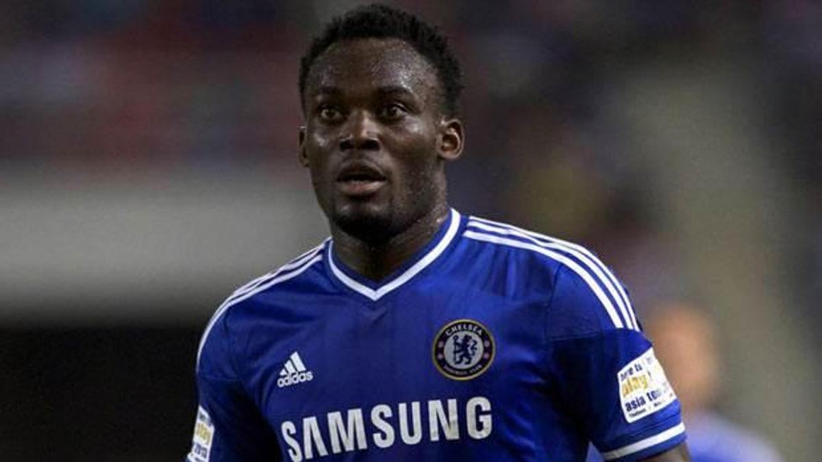 Essien'den Ebola yalanlaması!