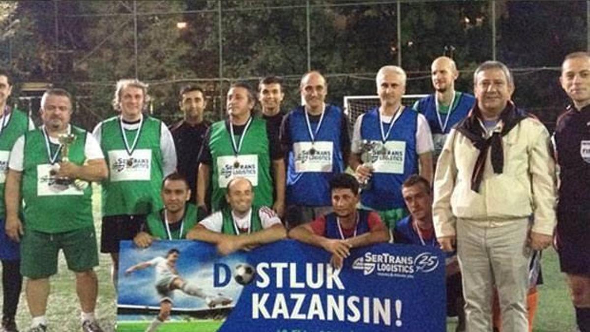 Çakır'ın maçında dostluk kazandı