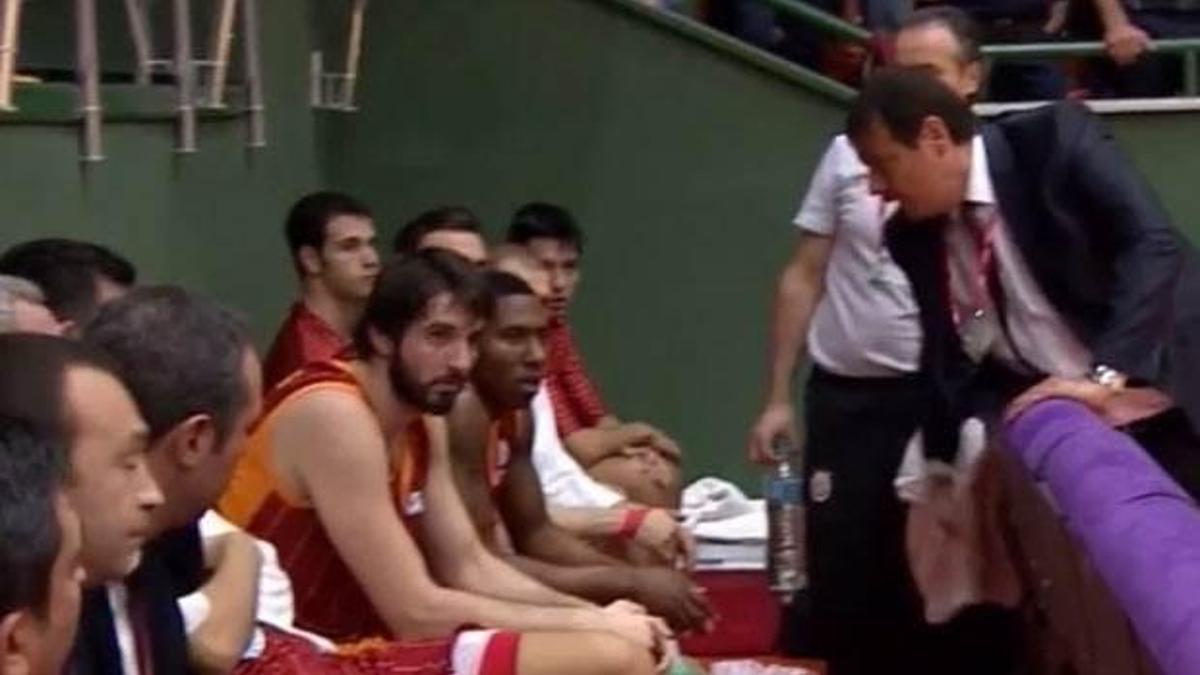 Smith'den Ataman'a olay hareket