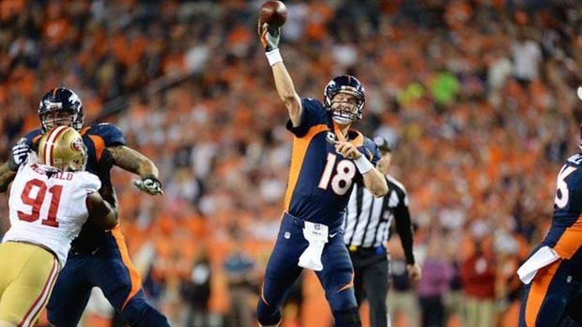 Peyton Manning tarihe geçti