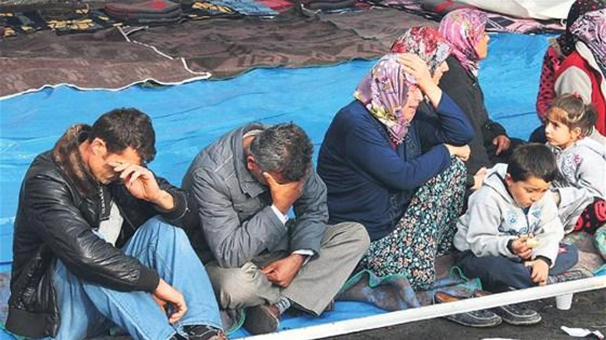 Yan madende biriken su sifon etkisi yapmış!