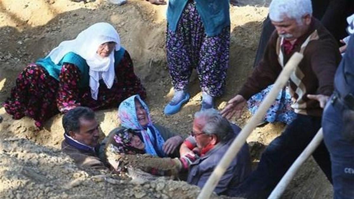 Madenci Annesi: Yavrum nasıl girecek bu mezara
