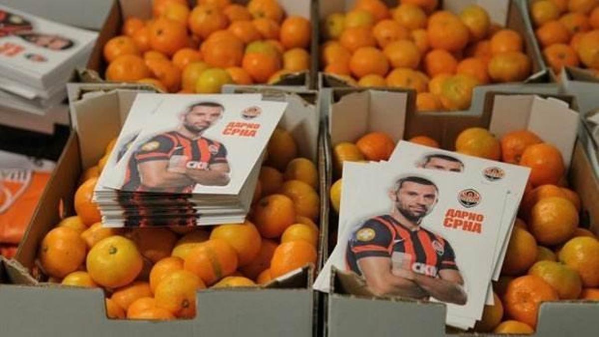 20 ton mandalina gönderdi