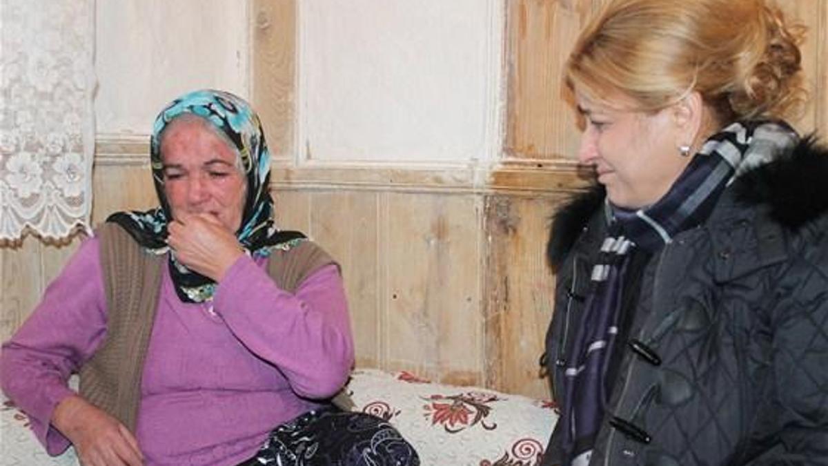 Melih Gökçek'in eşi gözyaşlarını tutamadı