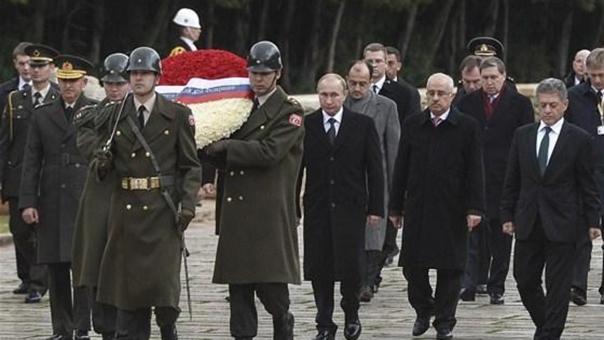 Putin Anıtkabir'de
