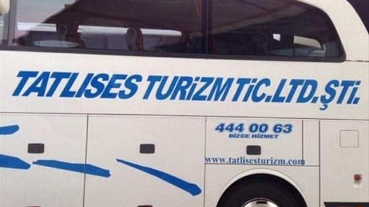 Papa'dan 3 isme teşekkür!