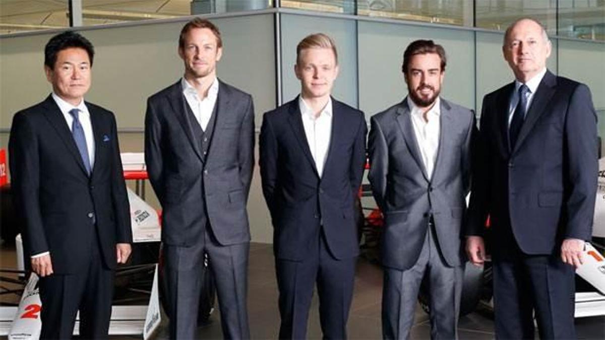 McLaren Alonso ve Button'la yarışacak