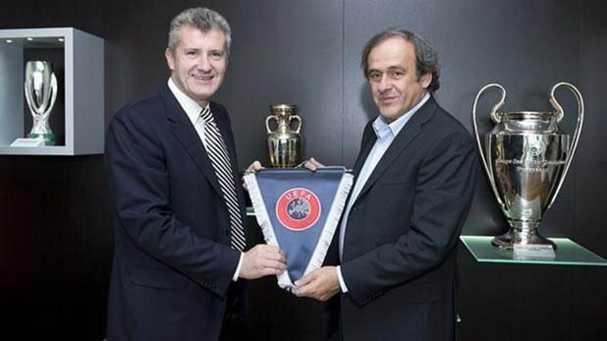 Davor Suker, UEFA'ya aday...